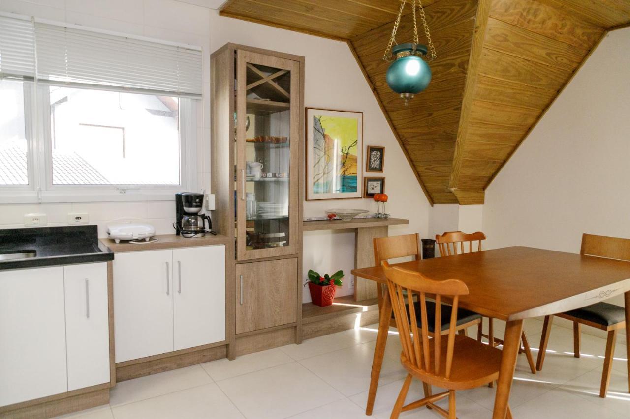 Apartamento Em Otima Localizacao Em Gramado Apartment Luaran gambar